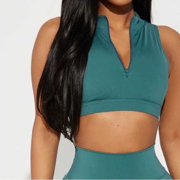 4/$10 Bundle Sale: Fashion Nova Nova Sport Hiking Babe Active Top - Picture 6 of 7